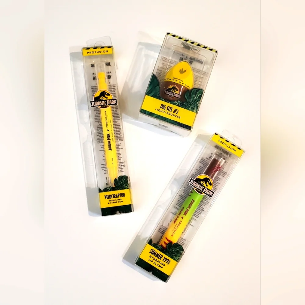 Jurassic Park × Profusion 3 Piece Makeup Bundle
